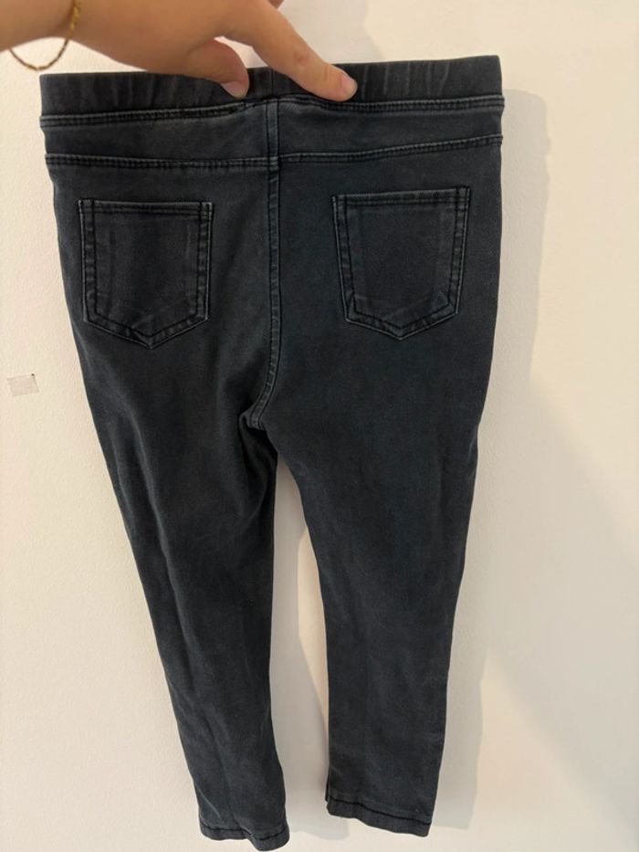 Legging noir Zara – Taille 2/3 ans – Très bon état - photo numéro 2