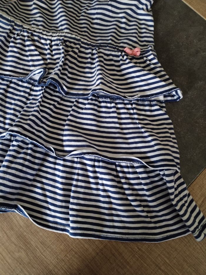 Robe marinière 8 ans - photo numéro 2