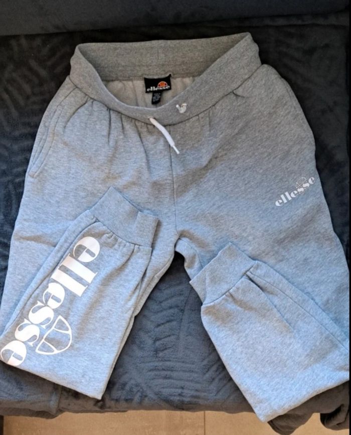 Ensemble ellesse - photo numéro 2