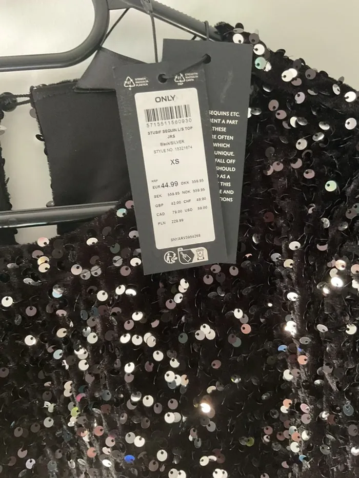 Blouse courte à sequins - photo numéro 4