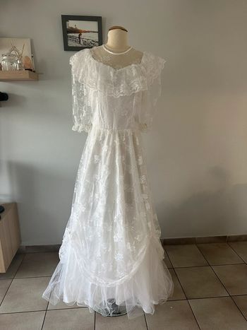 Robe de mariée dentelle créatrice T46
