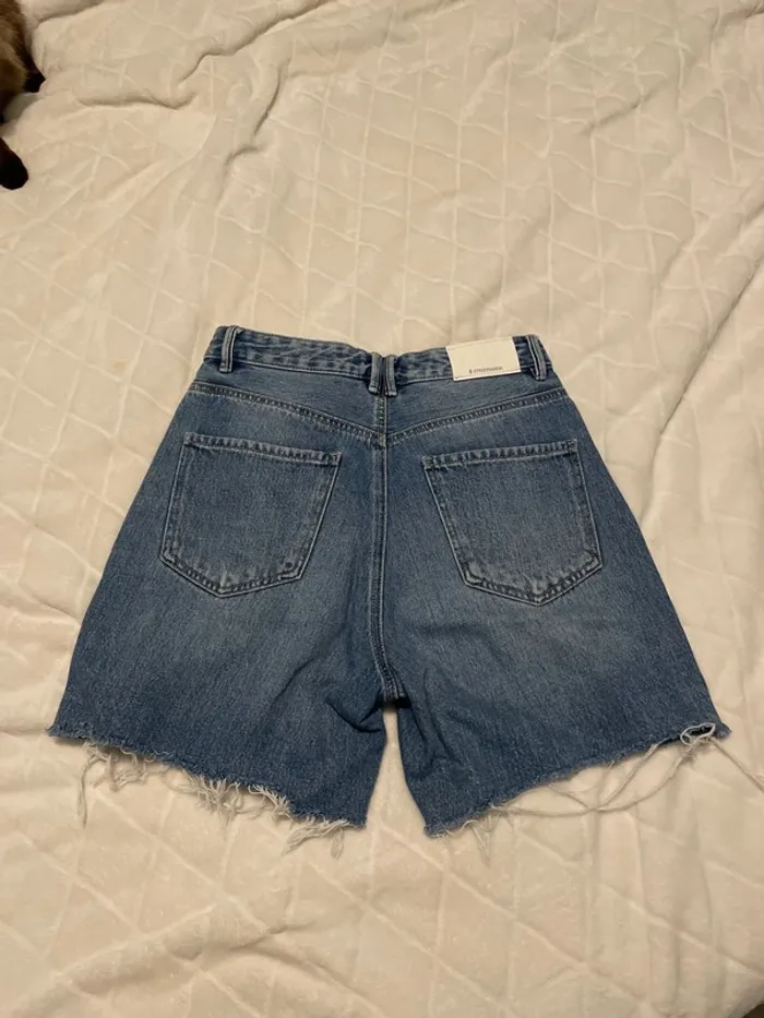 Bermuda jeans Stradivarius - photo numéro 2