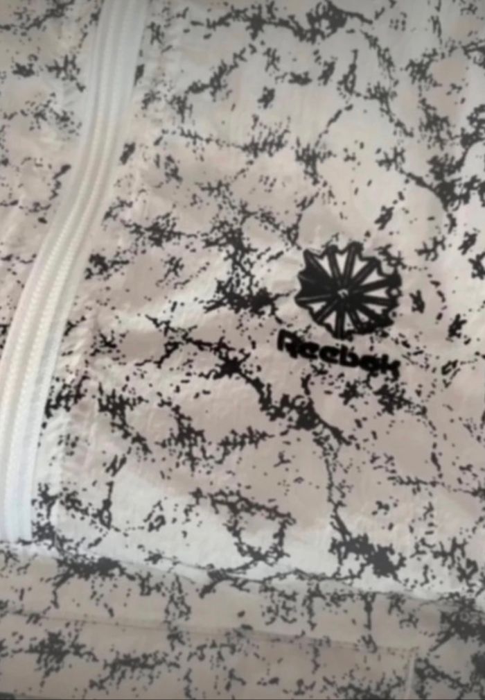 Sweat zippé - photo numéro 3