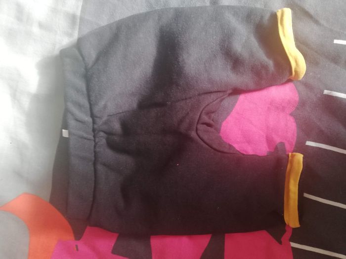 Ensemble garçon ( pull et pantalon) - photo numéro 4