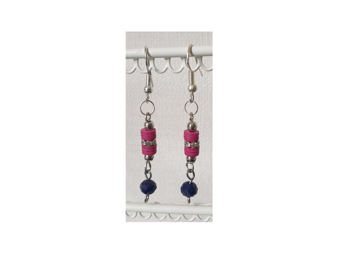 Boucles d’oreilles.
