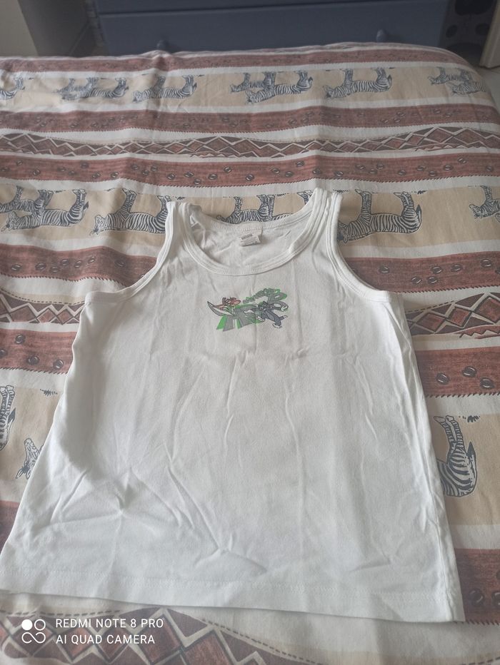 Lot de 2 débardeurs 8 ans - photo numéro 2