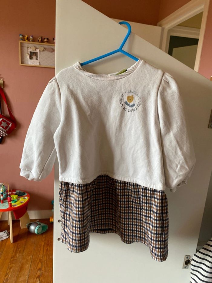 Robe 24 mois tape à l'œil