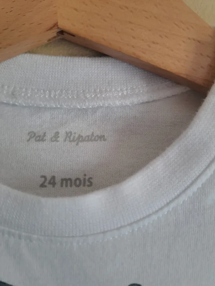 T-shirt garçon Pat & Ripaton 24 mois comme neuf - photo numéro 3