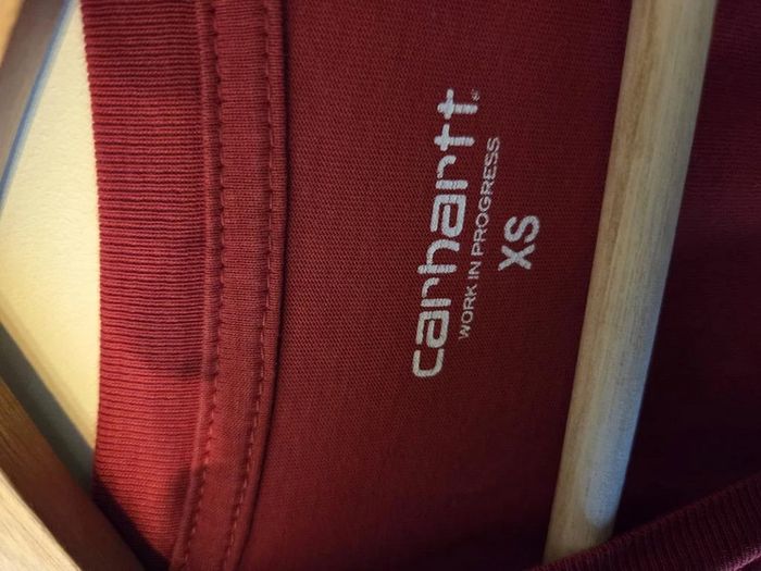 t-shirt Carhartt rouge taille Xs - photo numéro 6