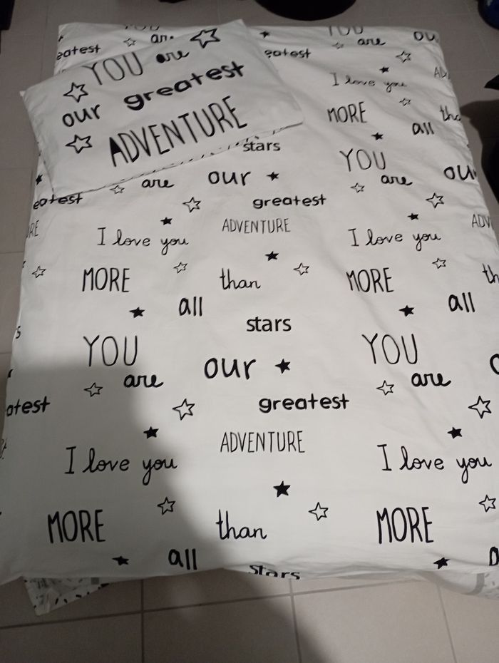 Couverture bébé + oreiller Mack + couverture prémaman+ parures - photo numéro 9