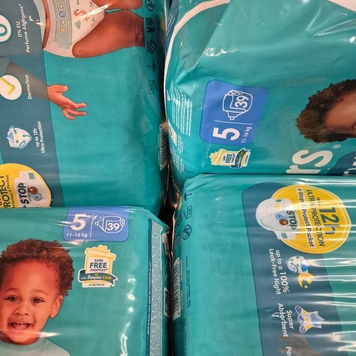 Couche taille 5 Pampers Baby Dry : 234 couches (6*39) - photo numéro 3