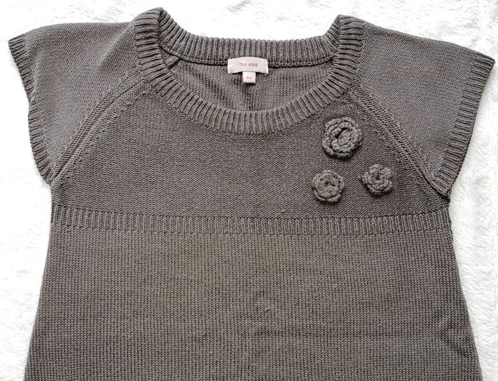 Robe  en 5 - 6 ans - photo numéro 2