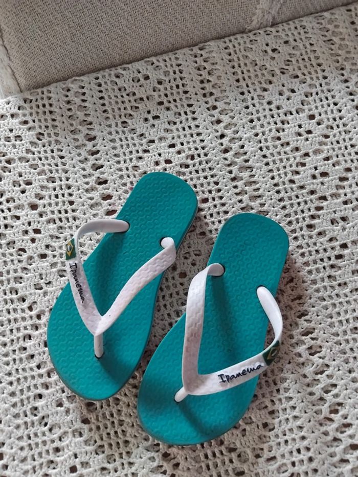 Tong Ipanema
