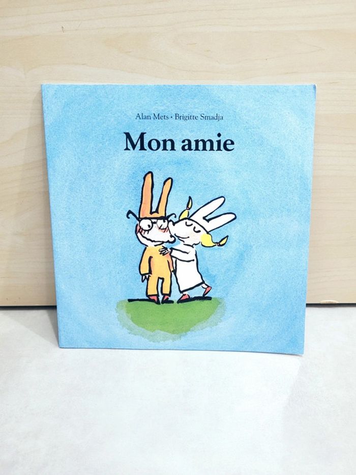🌺 Livre (école des loisirs) : Mon amie