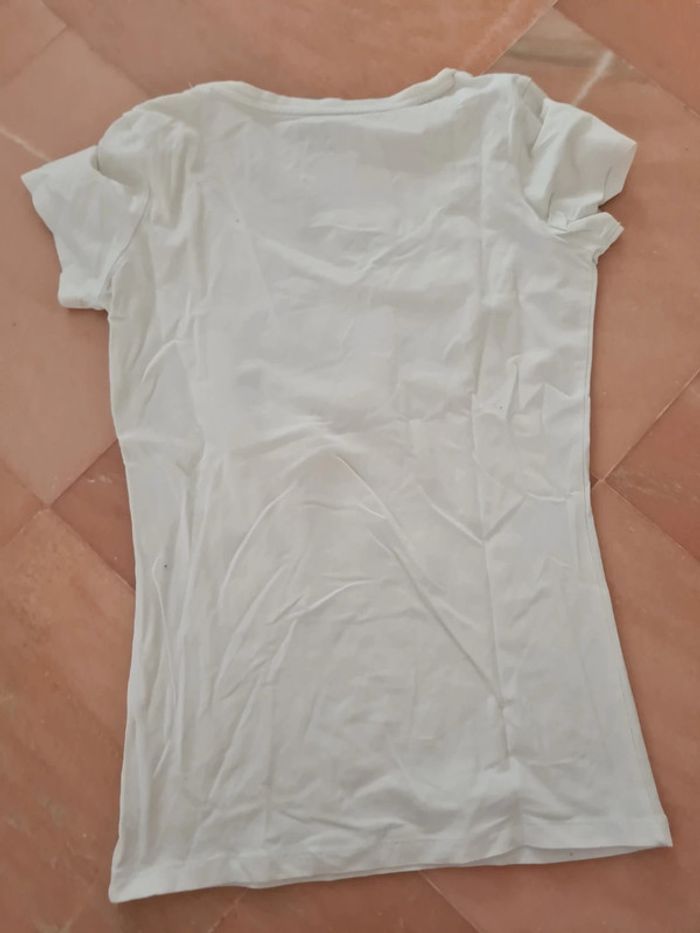 Haut Guess - photo numéro 4