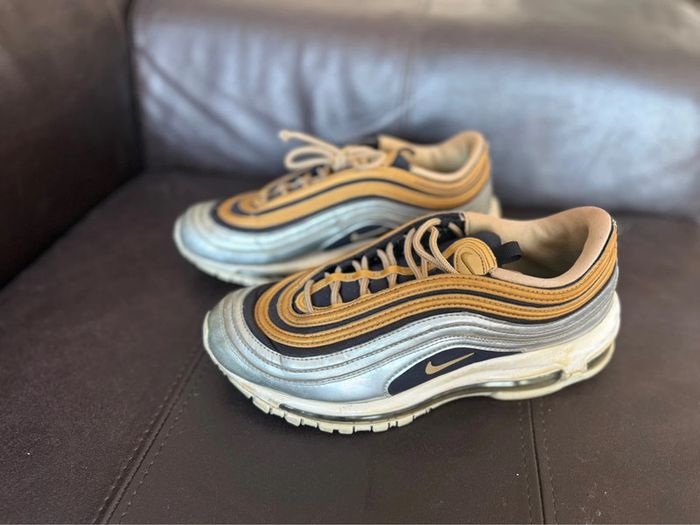 Nike Air Max SE Metallic Femme – Taille 41 - photo numéro 2