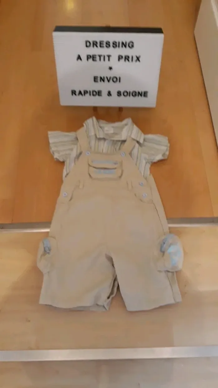 Salopette et sa chemise 23 mois