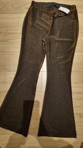 Pantalon pailleté neuf avec étiquette KIABI L 40 tout neuf