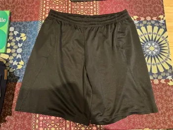 Short de gym noir