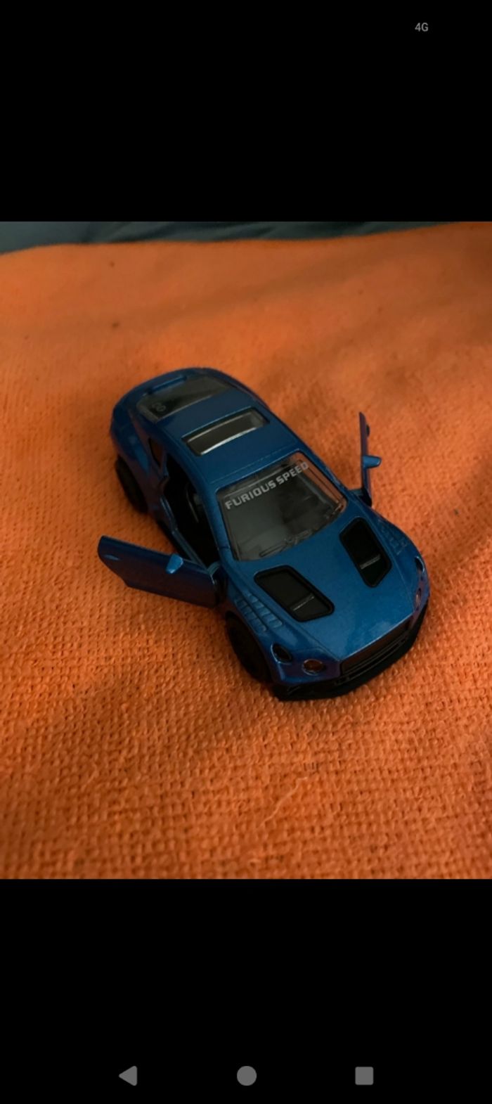 2 petite voiture - photo numéro 4