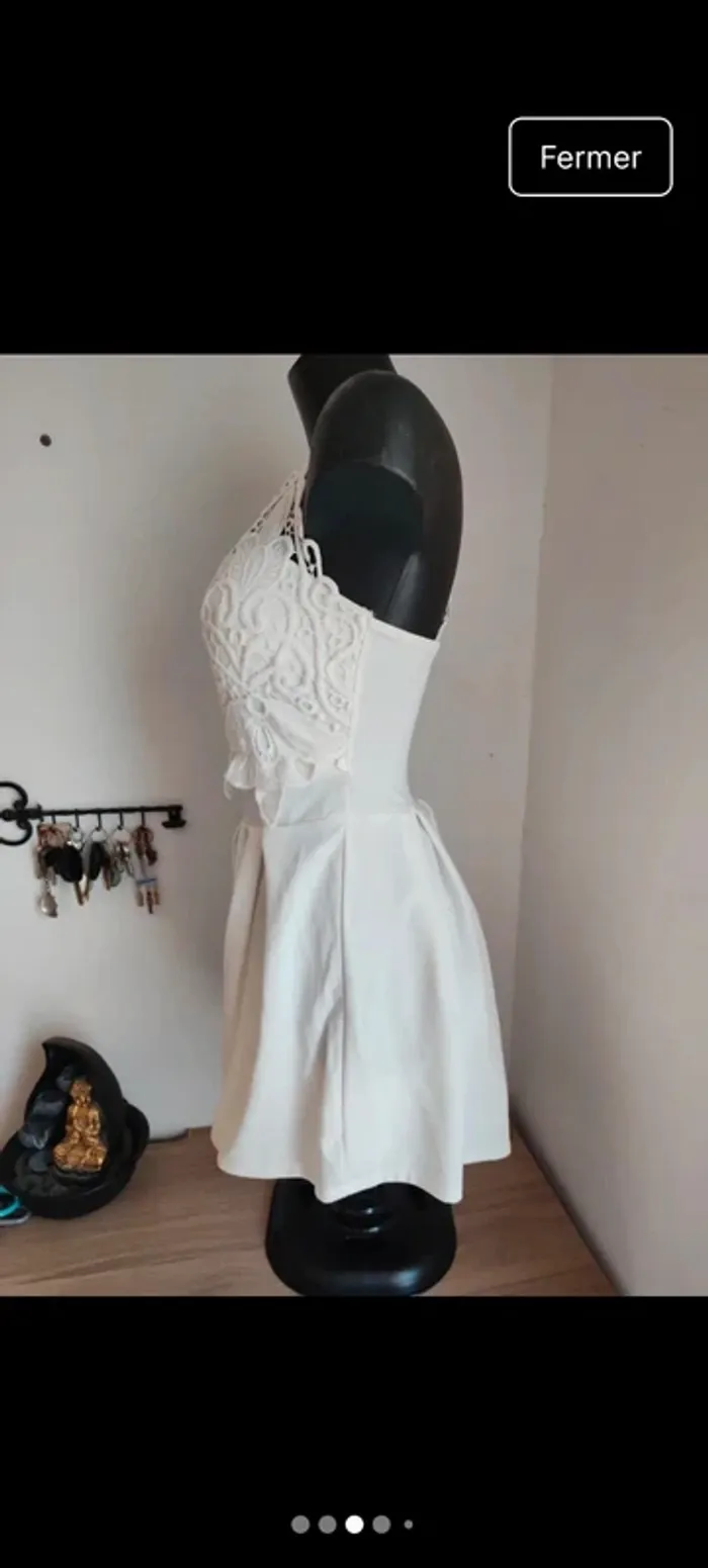 Combi short t38croisé blanche dentelle sur le buste - photo numéro 3