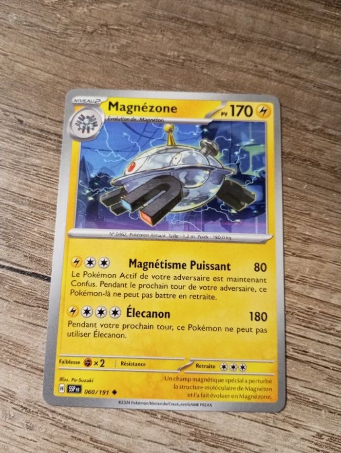 Carte pokémon "Magnézone"
