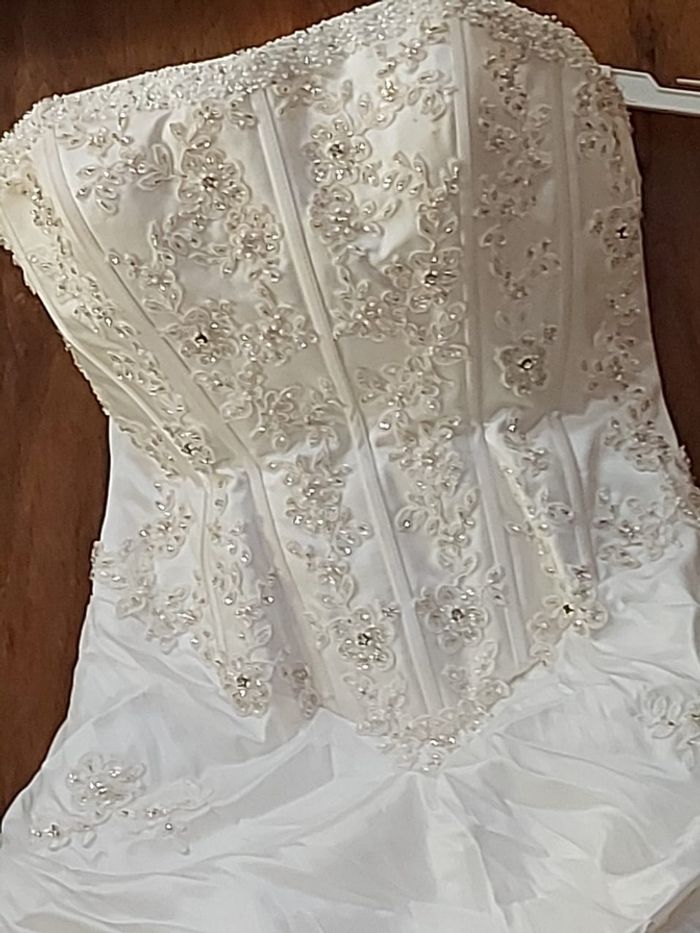 MAGNIFIQUE ROBE DE MARIEE T. 38