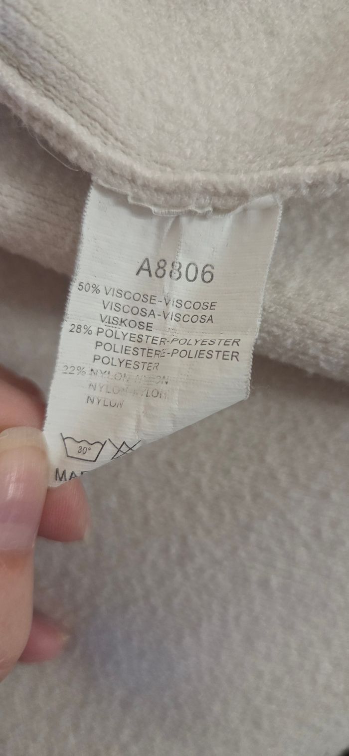 Veste longue ALFA beige écru à capuche – style cocoon doux et chic – T. unique – très bon état - photo numéro 7