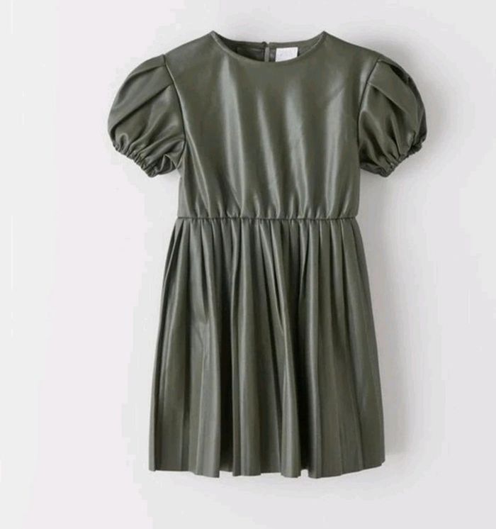 Robe Zara t6ans 100%polyurethane