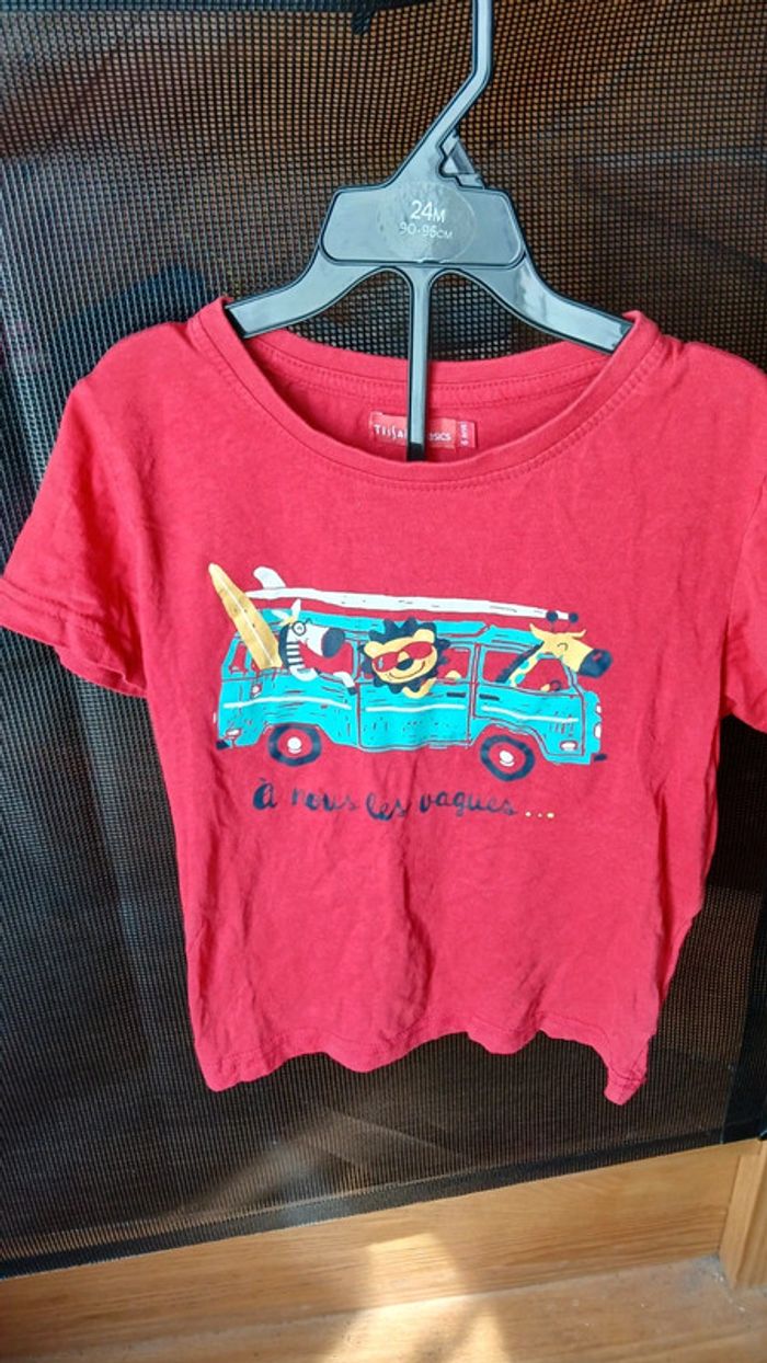 T-shirt