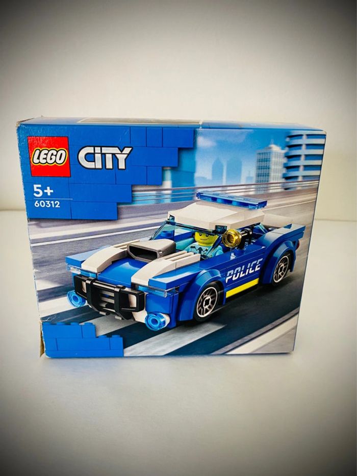 LEGO City 60312 - La Voiture de Police - Complet avec Boîte et Notice - photo numéro 7