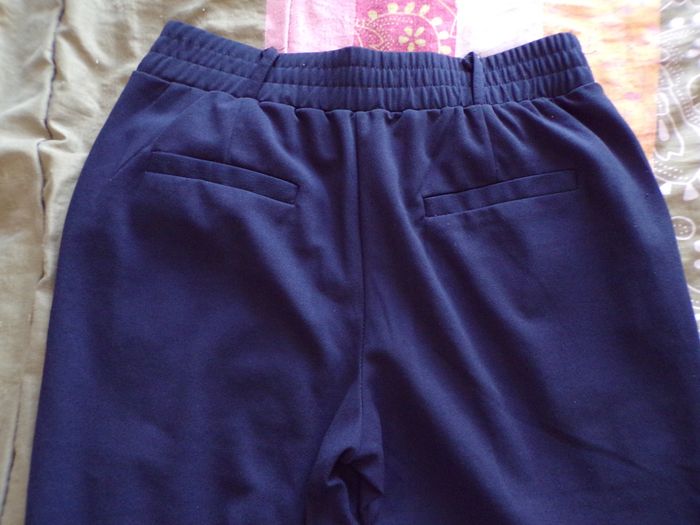 Pantalon fin marine taille M - photo numéro 3