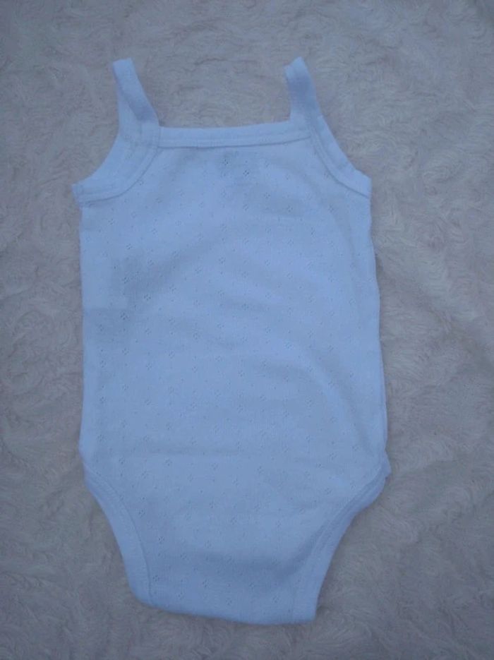 Lot de 3 bodies bretelles Marcel Fille 3 mois Cœur Kiabi Eco conception 100% coton bio - photo numéro 7