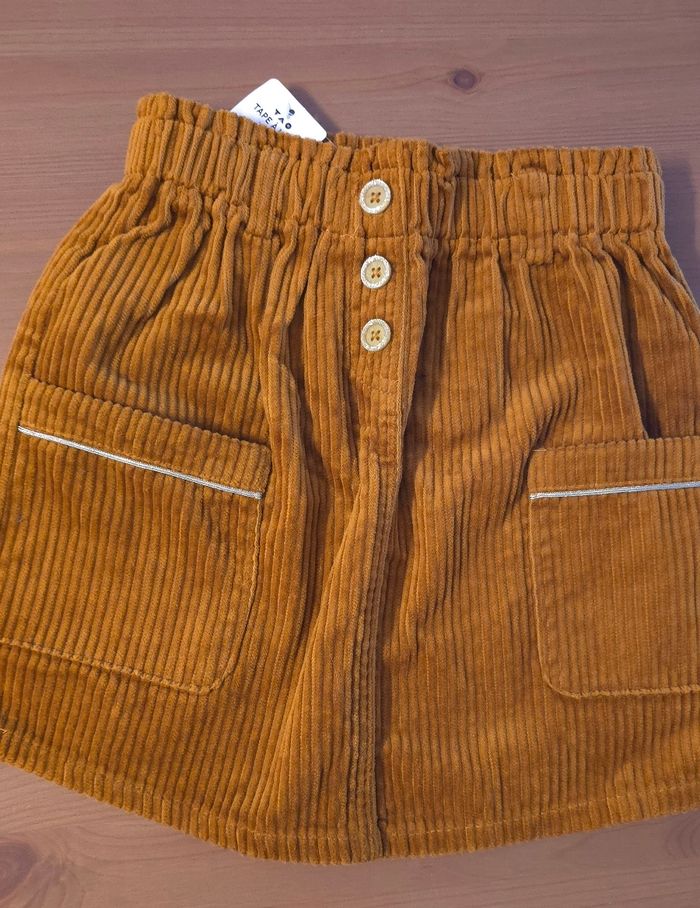 Neufs (non portés) ensemble sous pull et jupe 8 ans fille - photo numéro 3