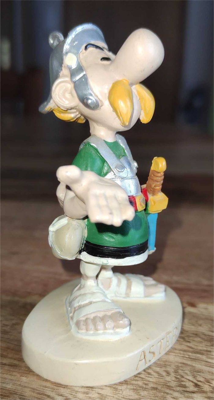 Figurine Astérix légionnaire Atlas Plastoy - photo numéro 4