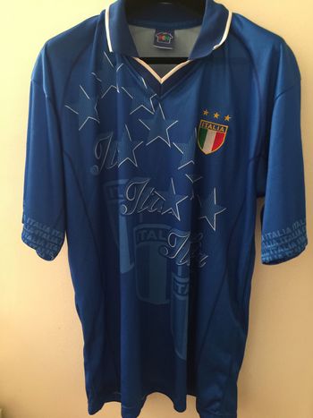 T-shirt bleu