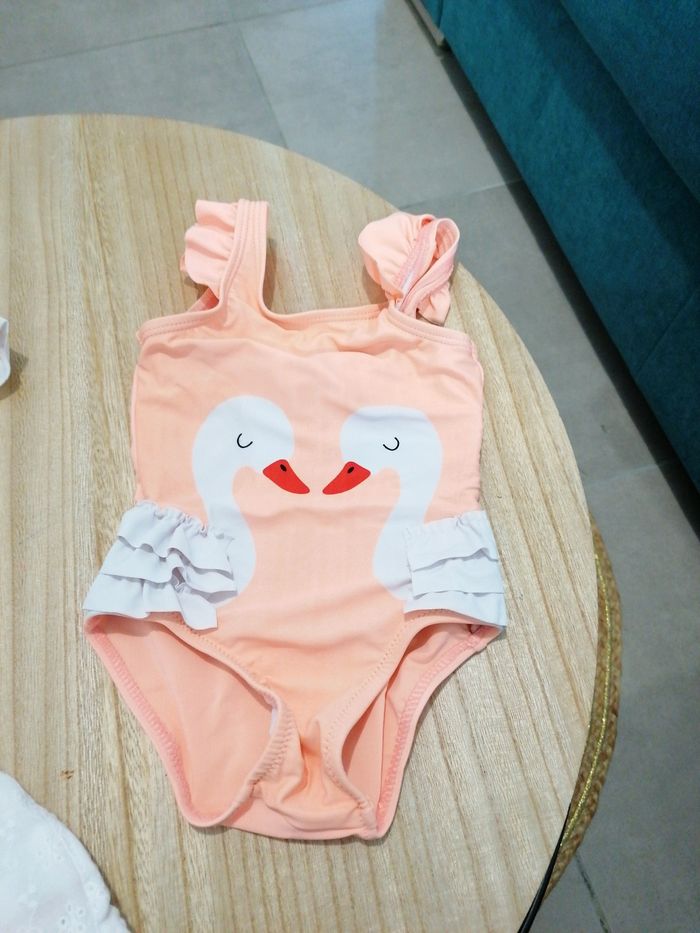 Lot maillot de bain 6mois - photo numéro 5
