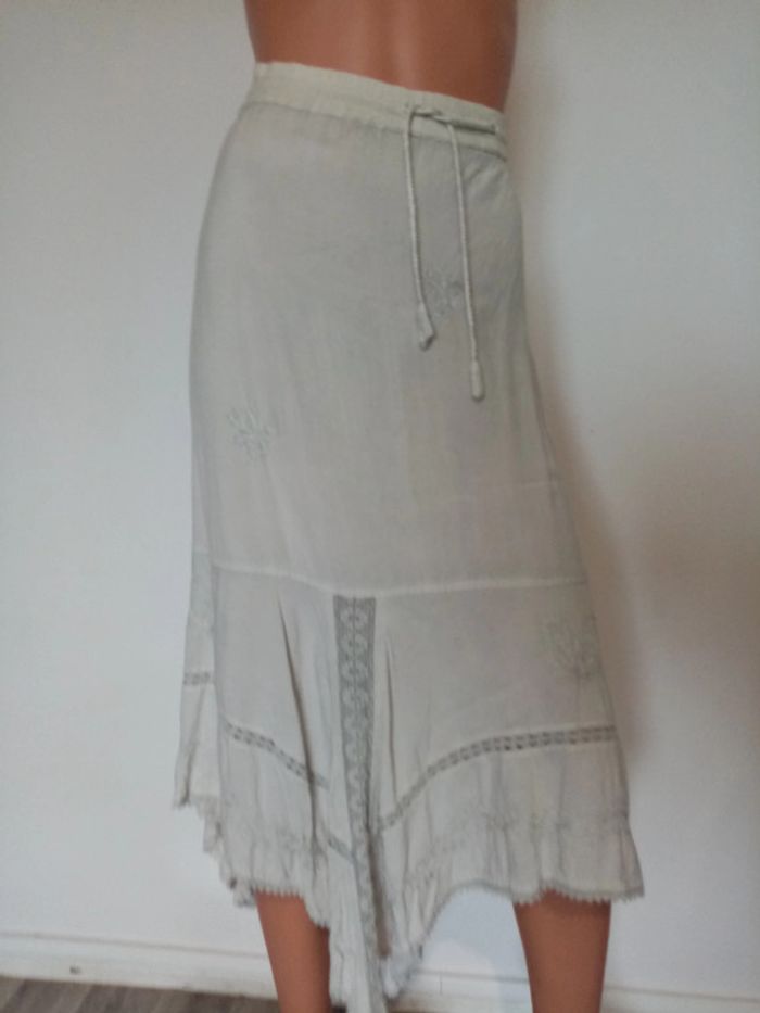 Lot 4 jupes longues à réparer - photo numéro 2