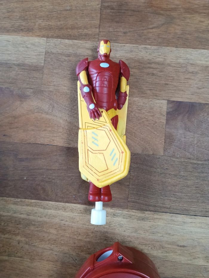 Figurine Flying Heroes Avengers Iron Man Bandaï - photo numéro 2