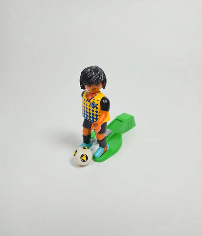 Playmobil Joueur de Football sport Action - photo numéro 2