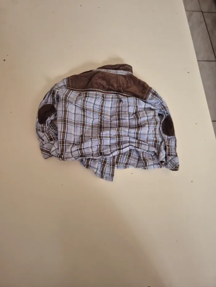 Chemise 6 mois - photo numéro 5