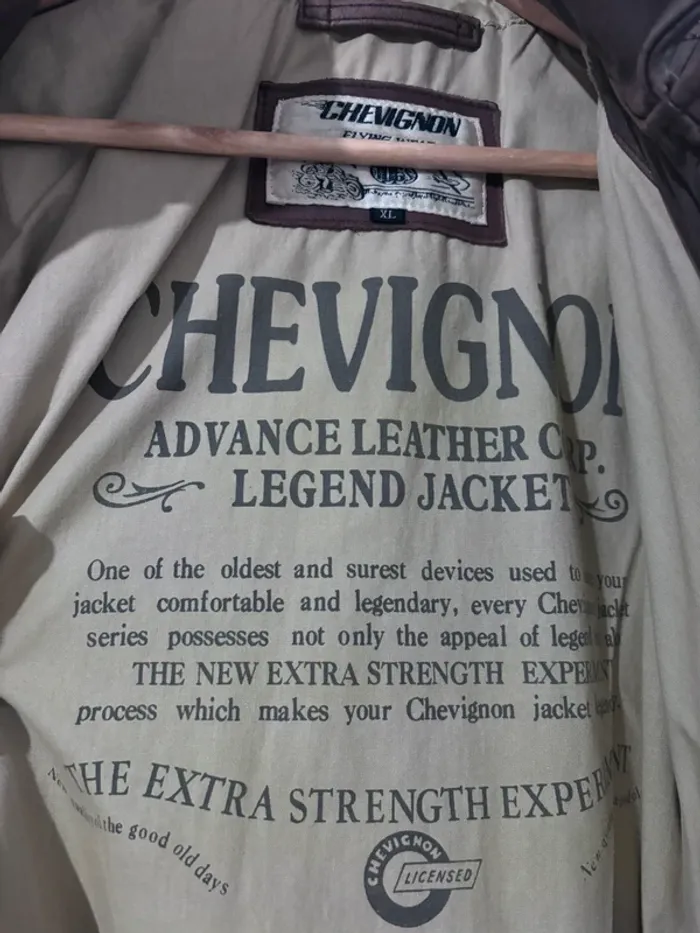 Blouson en cuir Chevignon - photo numéro 2
