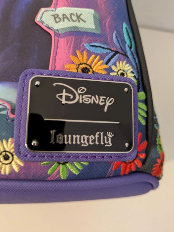 Loungefly Alice aux payes des merveilles - photo numéro 6