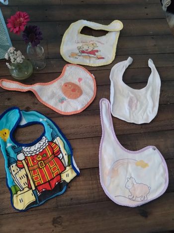 Lot de bavoirs bébé