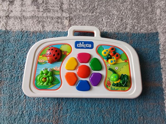 Tablette musicale/piano pour bébé Chicco