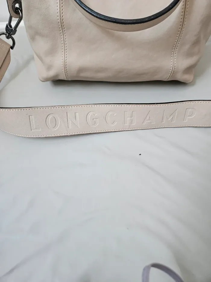 Sac a main Longchamp - photo numéro 3