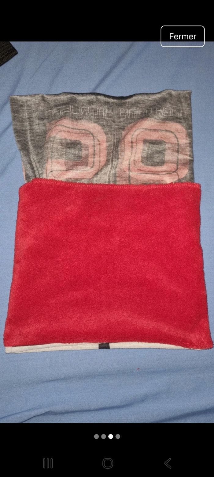 Cache cou cars taille unique neuf - photo numéro 3