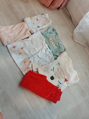 Lot pyjamas 36 mois