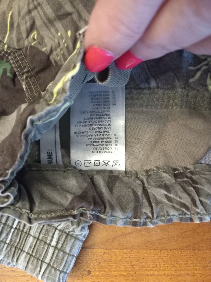 Lot 2 bermudas - photo numéro 4