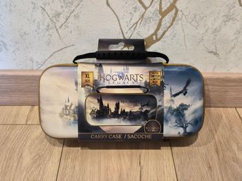 Sacoche XL pour switch ou switch oled Hogwarts Legacy neuve